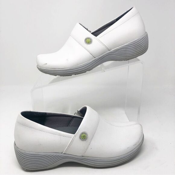 WORK WONDERS BY DANSKO | White Slip On Clogs Work Shoes Women’s Size 36 - Picture 12 of 12